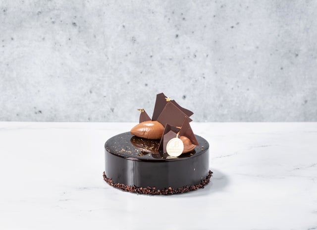 リヤドロ　NAO フィギュリン　パティシエ　Delicious Cake リヤドロ NAO フィギュリン パティシエ Delicious Cake